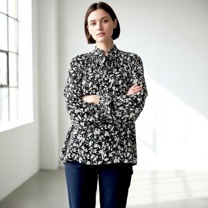 RALPH LAUREN Tie Neck Floral Georgette Blouse Pleating  Stand Collar Long Sleeve